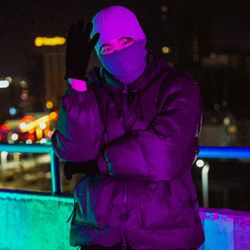 /